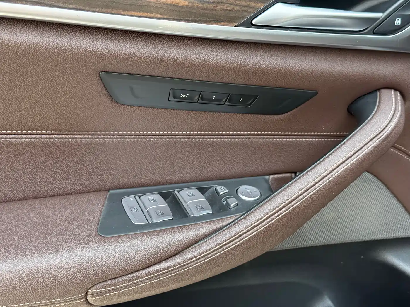 BMW 5 Series 2022 Facelift 530Li Leading M Sport Package фото 8