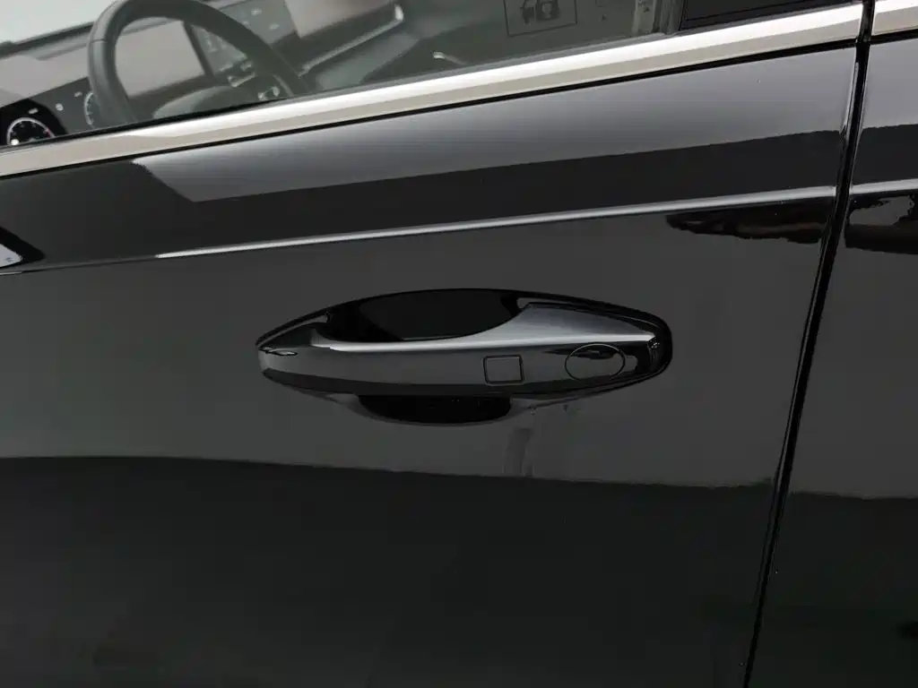 Photo 18 - Haval H6