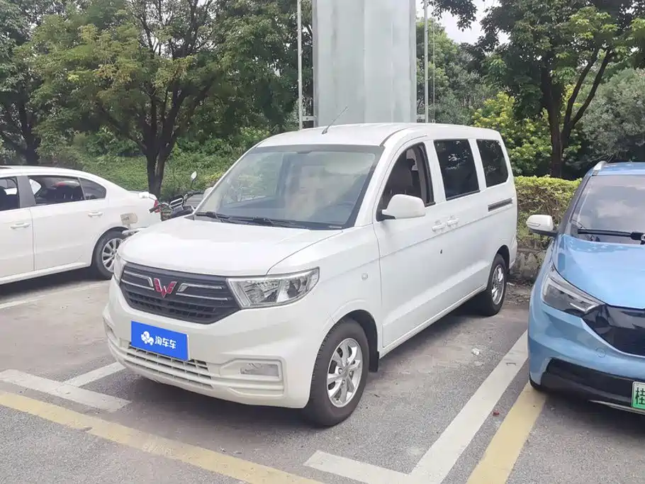 Wuling Motors Wuling Hongguang V 2022 1.5L Power Enjoy Edition Electric Power Steering LAR
