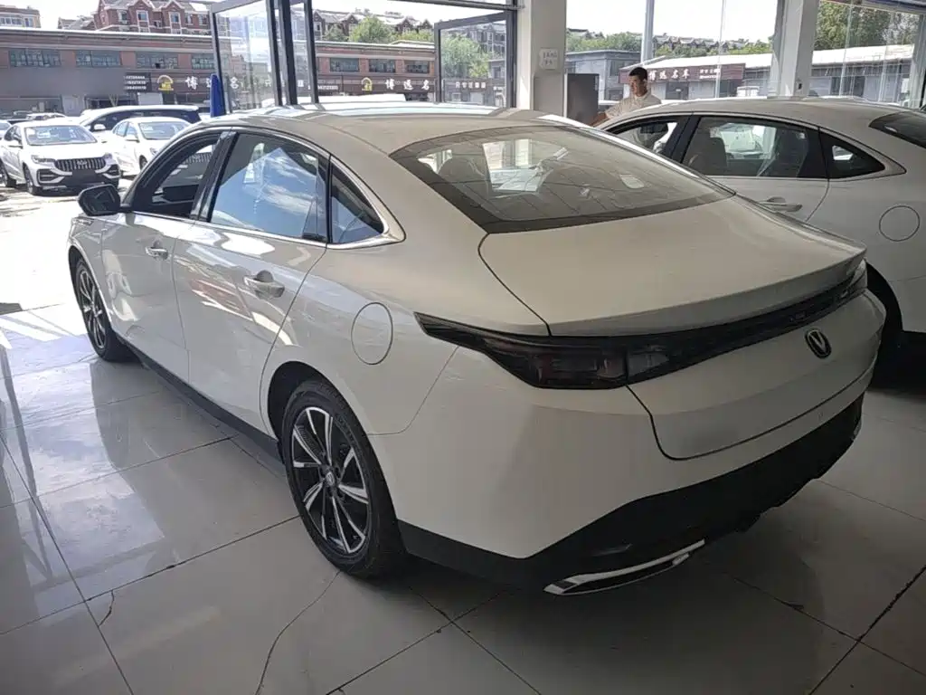 Changan Eado 2026 2025 Blue Whale 1.5T 500Bar Premium