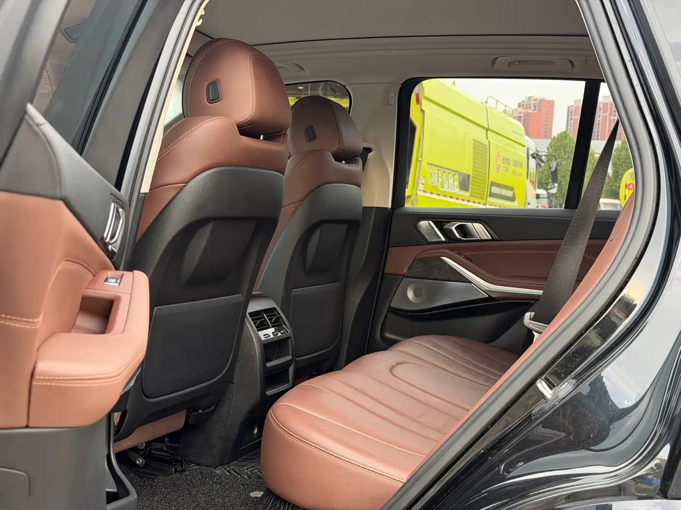 BMW X5 (Import) 2022 xDrive40i M Sport Package фото 11