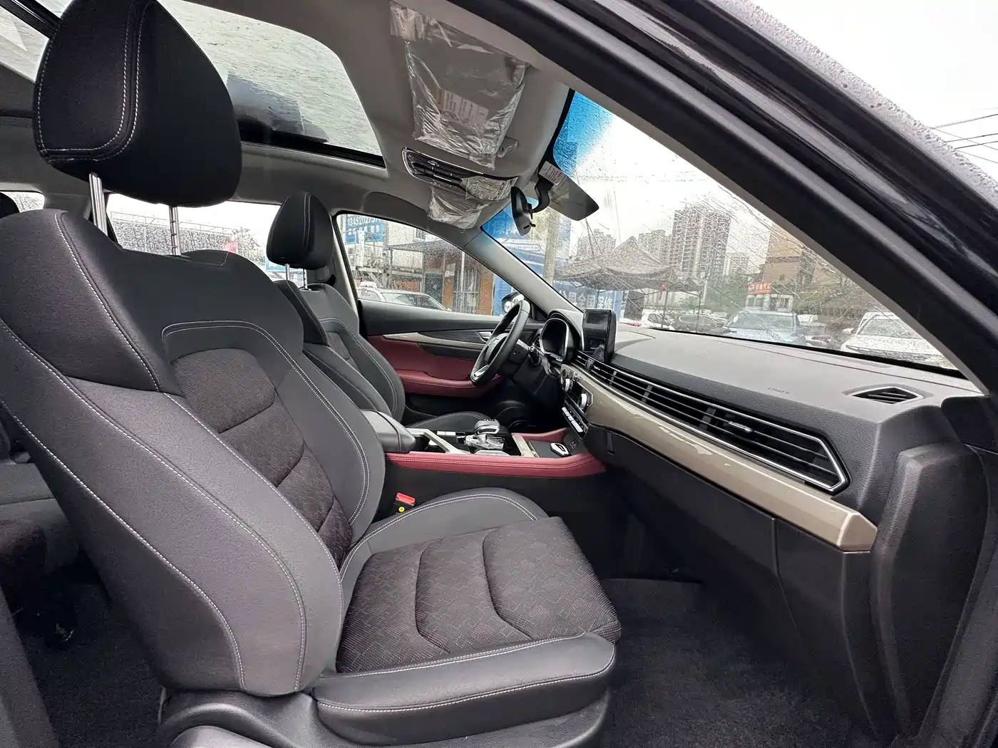 Jetour X70 2024 2023 1.5T DCT Surpass PRO 7-Seater
