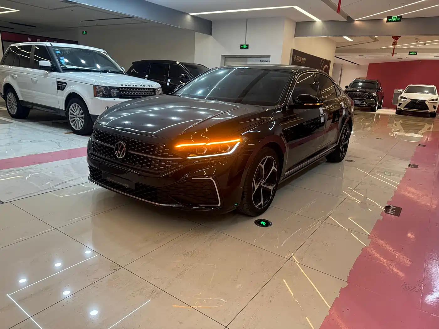 Volkswagen Passat 2024 380TSI Starlight Luxury Edition