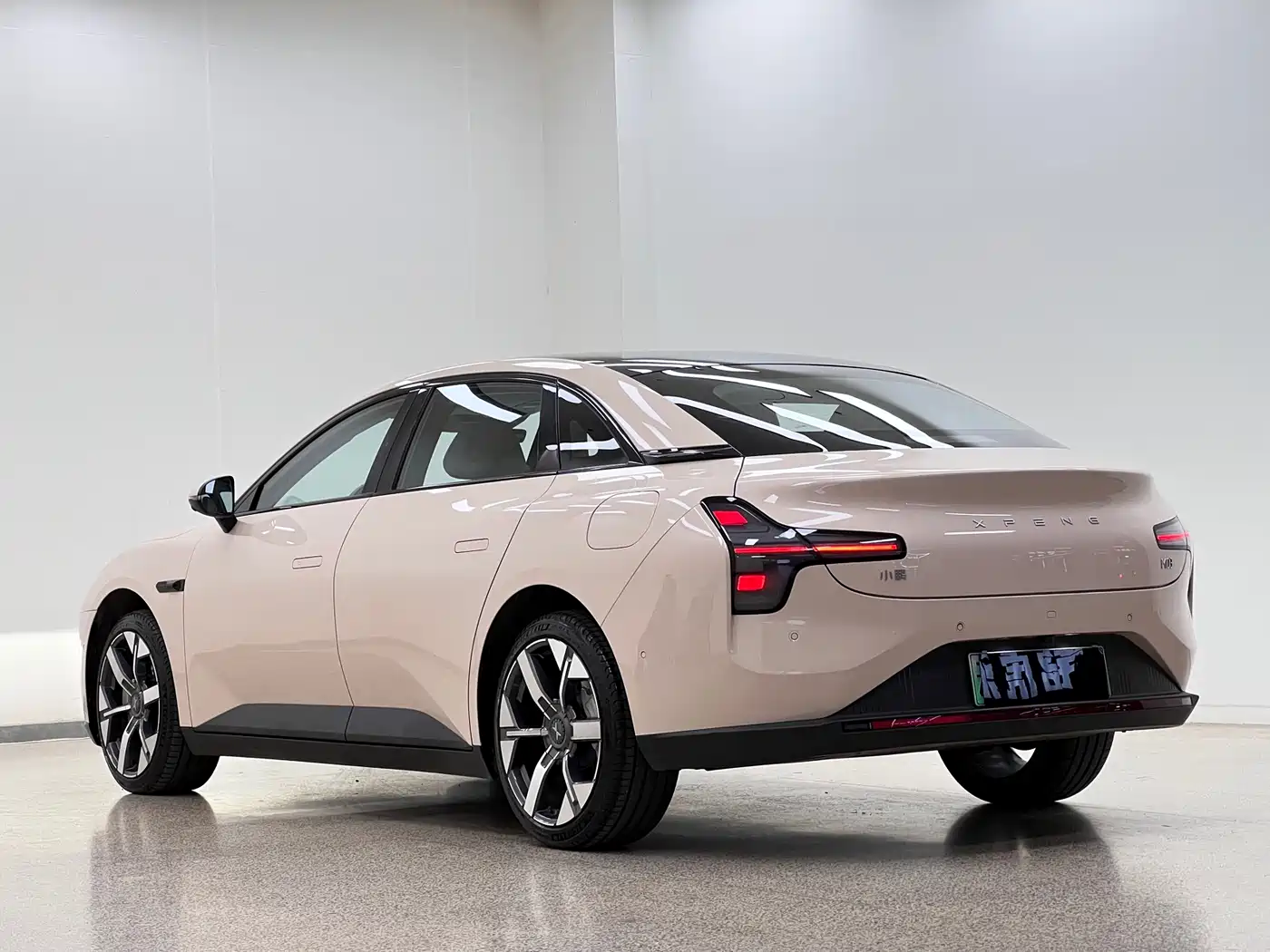 XIAOPENG MONA M03