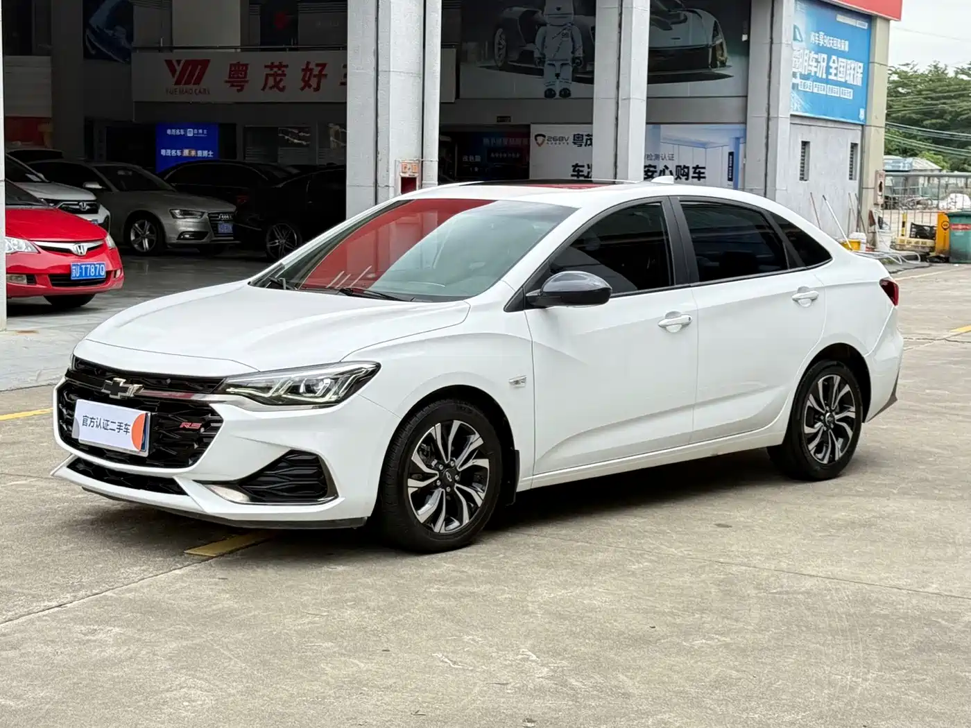 Chevrolet Monza 2019 2019 RS 330T Auto Smooth Edition China VI