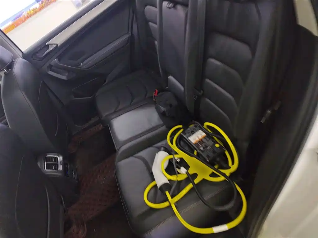 Volkswagen Tiguan L PHEV 2019 430PHEV Hybrid Luxury Edition фото 17