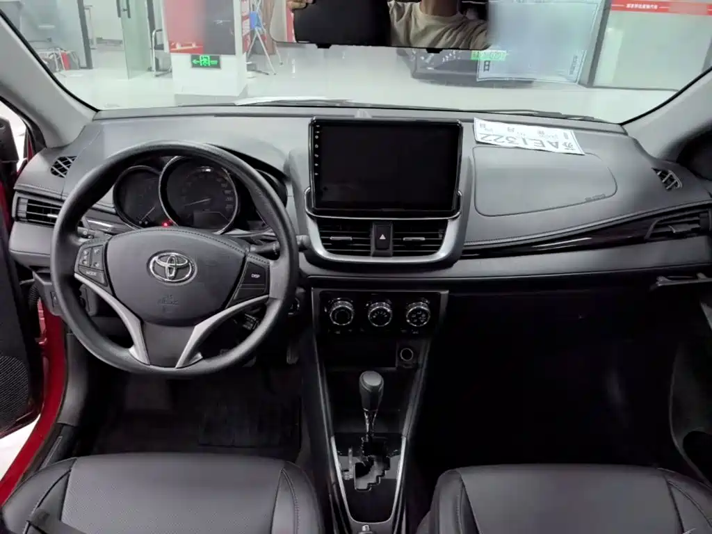 Toyota Yaris, миниатюра 10