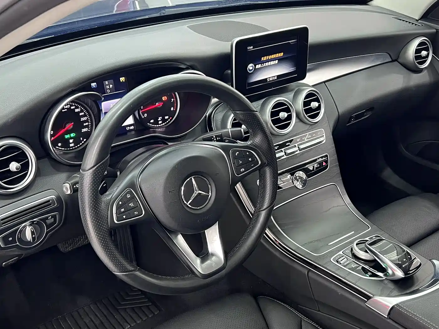 Mercedes-Benz C-Class (Import) 2018 C 180 Estate фото 12