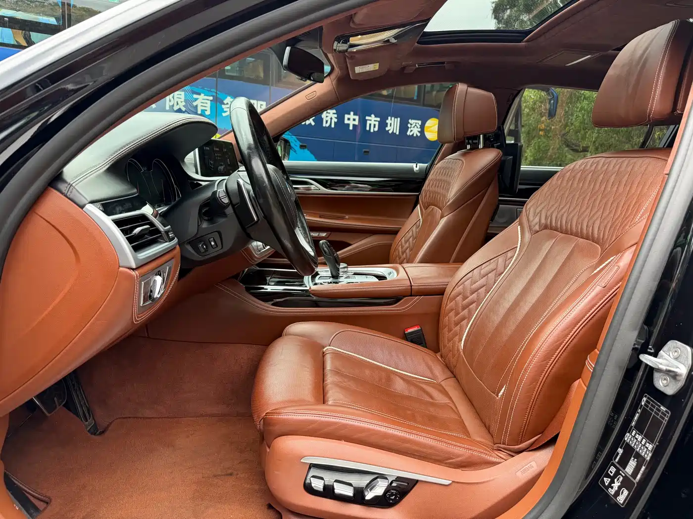 BMW 7 Series 2018 740Li xDrive Premium Type M Sport Package фото 10