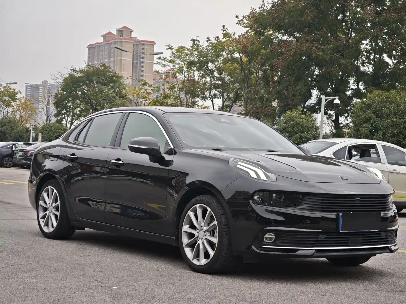 Lynk & Co 03 2018 1.5TD DCT Power Pro Version China V фото 3