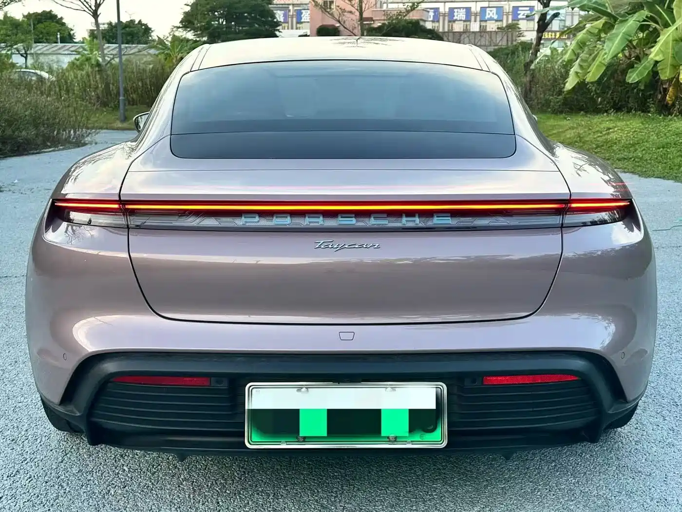 Porsche Taycan 2024 2022 Facelift Taycan
