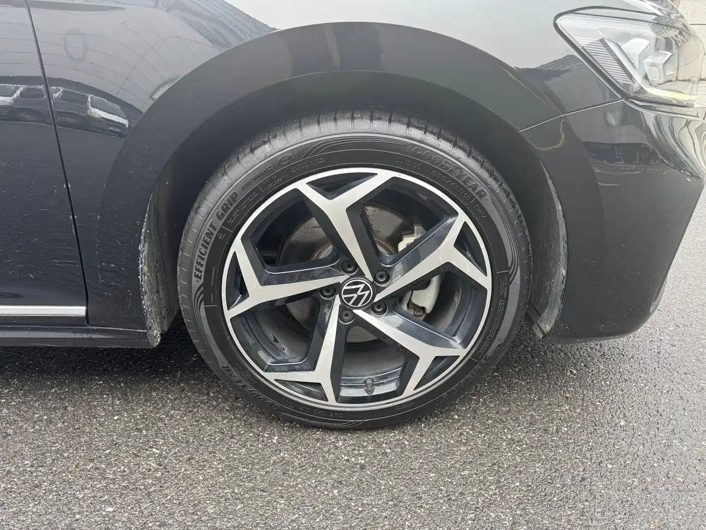 Volkswagen Passat 2023 Facelift 330TSI Starlight Elite Edition фото 14