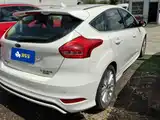 Фото 3 - Ford Focus