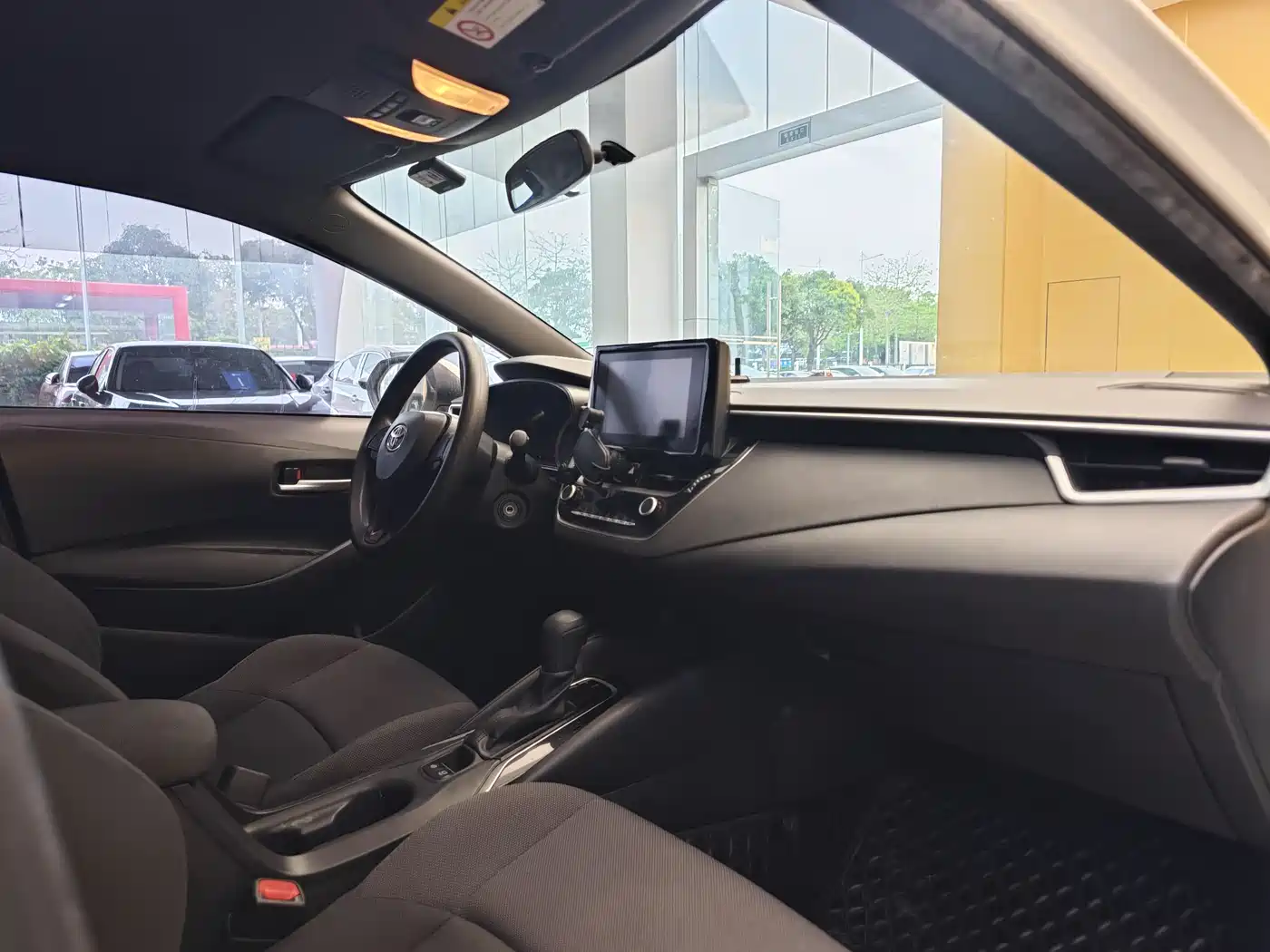 Toyota Levin 2023 TNGA 1.5L CVT Progressive фото 31