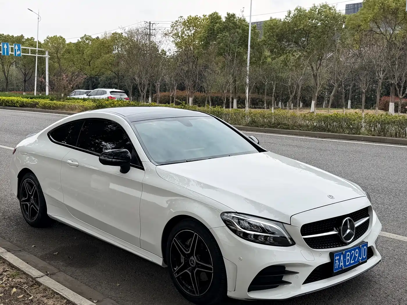 MERCEDES-BENZ C CLASS