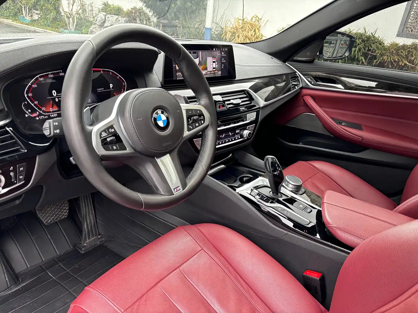 BMW 5 Series 2020 530Li Exclusive M Sport Package фото 8