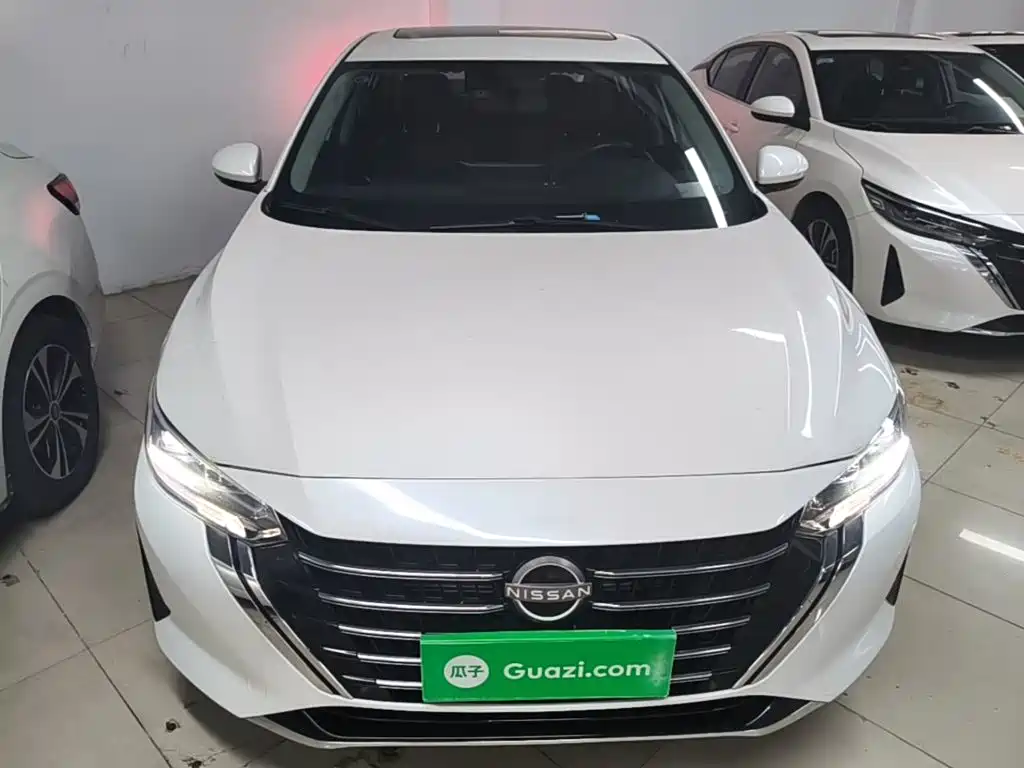 Nissan SYLPHY, миниатюра 3