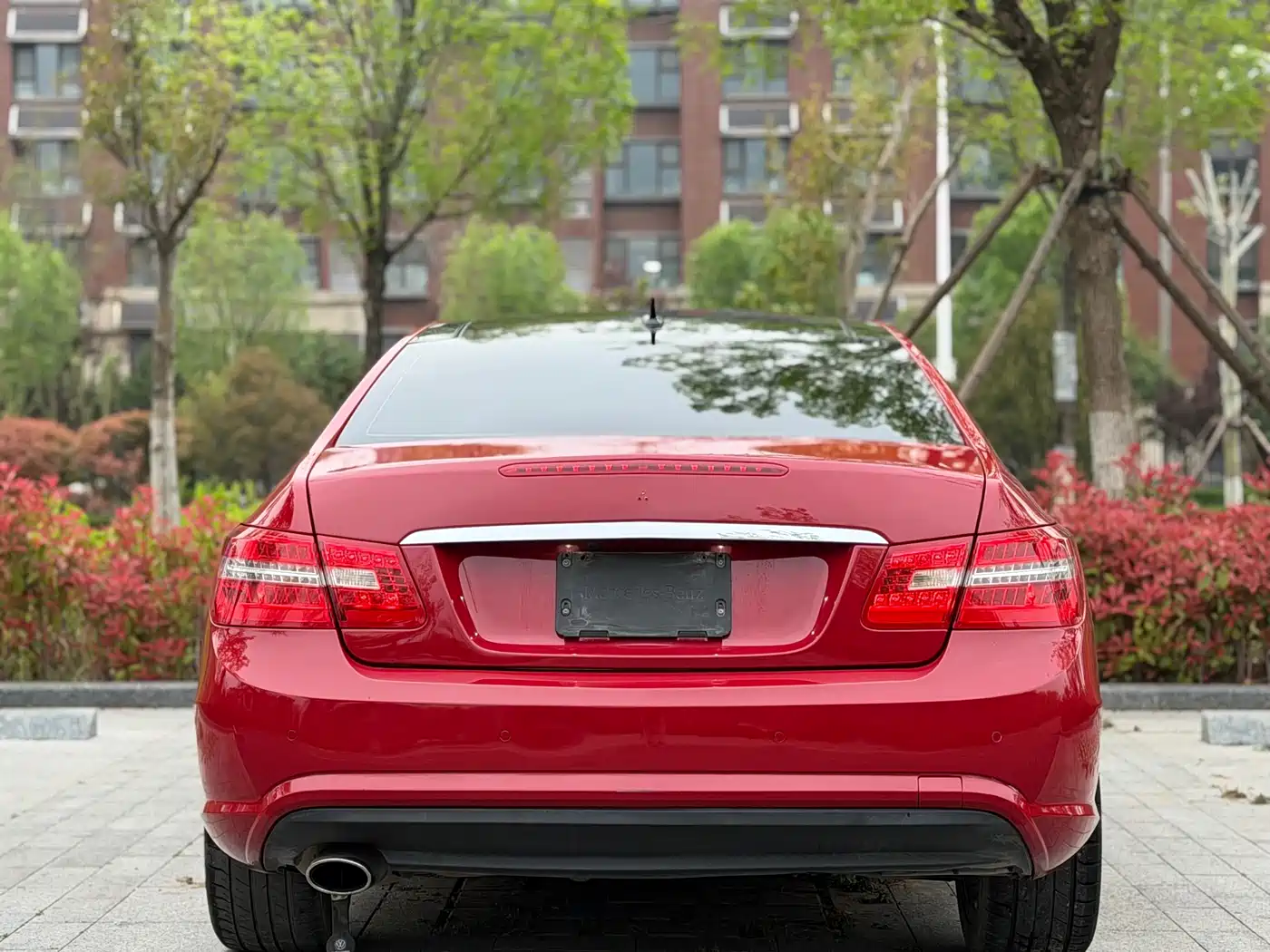 Mercedes-Benz E-Class (Import) 2012 E 200 CGI Coupe фото 5