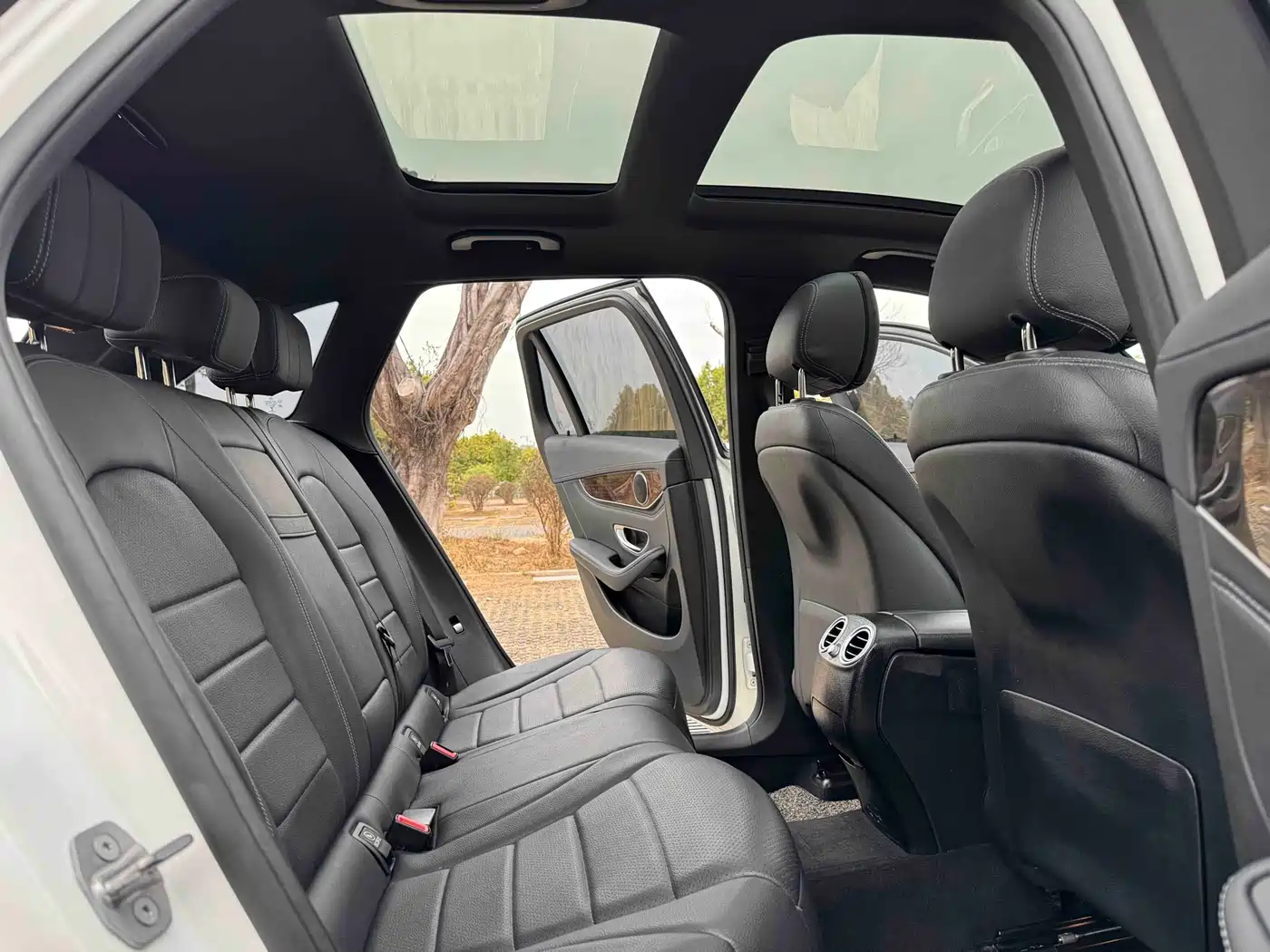 Mercedes-Benz GLC 2017 GLC 260 4MATIC Dynamic фото 14