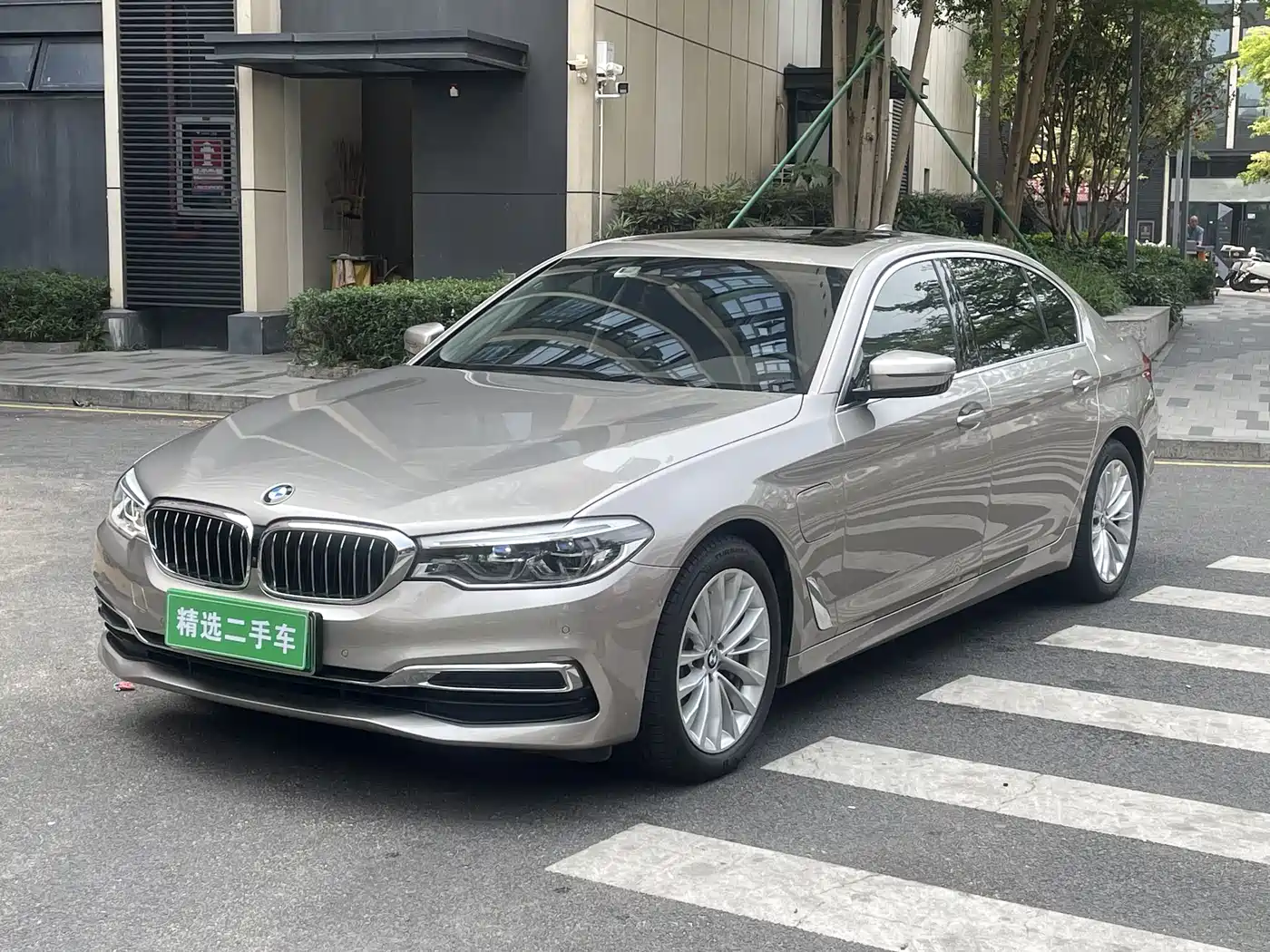 BMW 5 SERIES NEW ENERGY