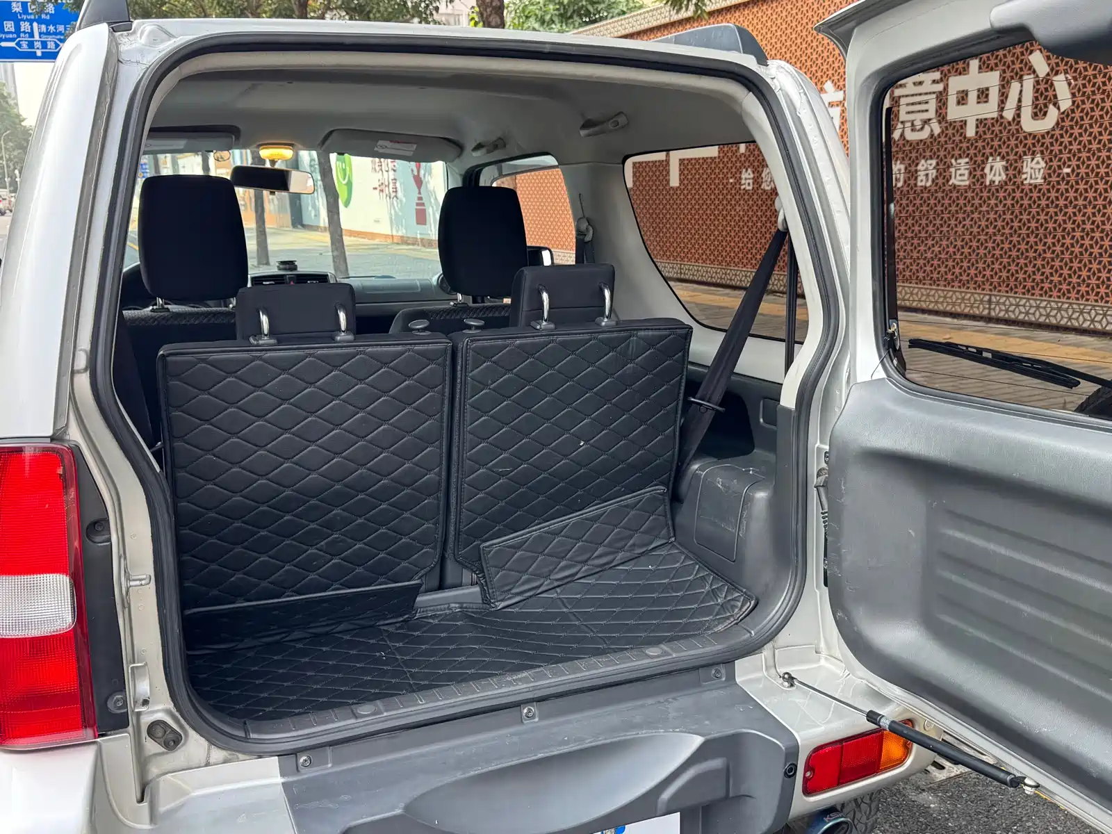 Фото 14 - Suzuki Jimny (Import)