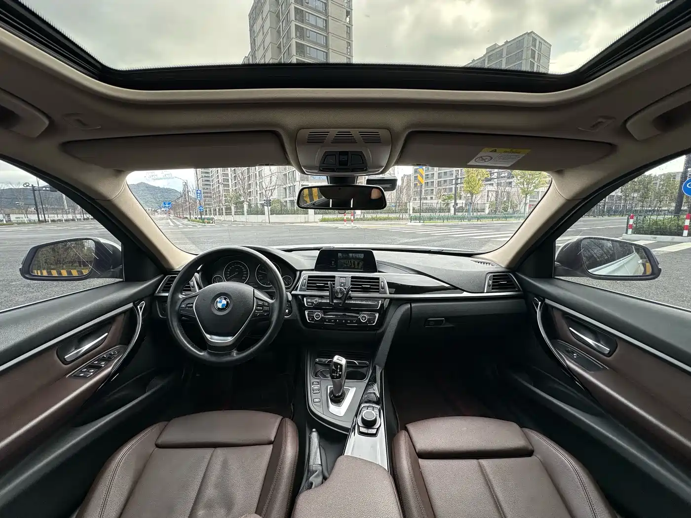 BMW 3 Series 2018 320Li Fashion Style фото 13