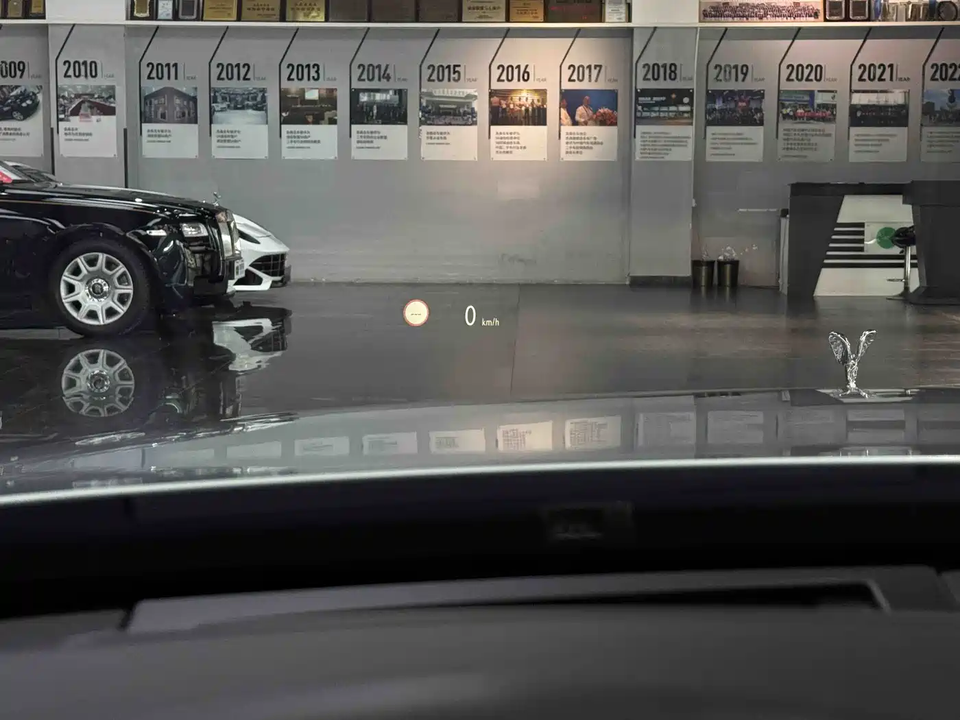 Rolls-Royce Ghost 2013 2014 6.6T Standard Edition