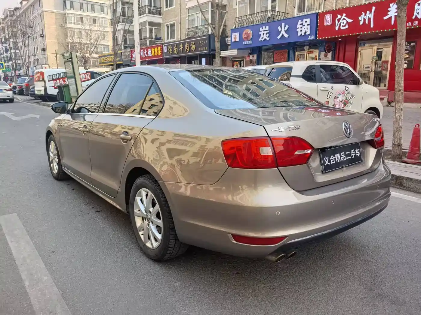 Volkswagen Sagitar 2012 Model 1.4TSI Automatic Fashion фото 6