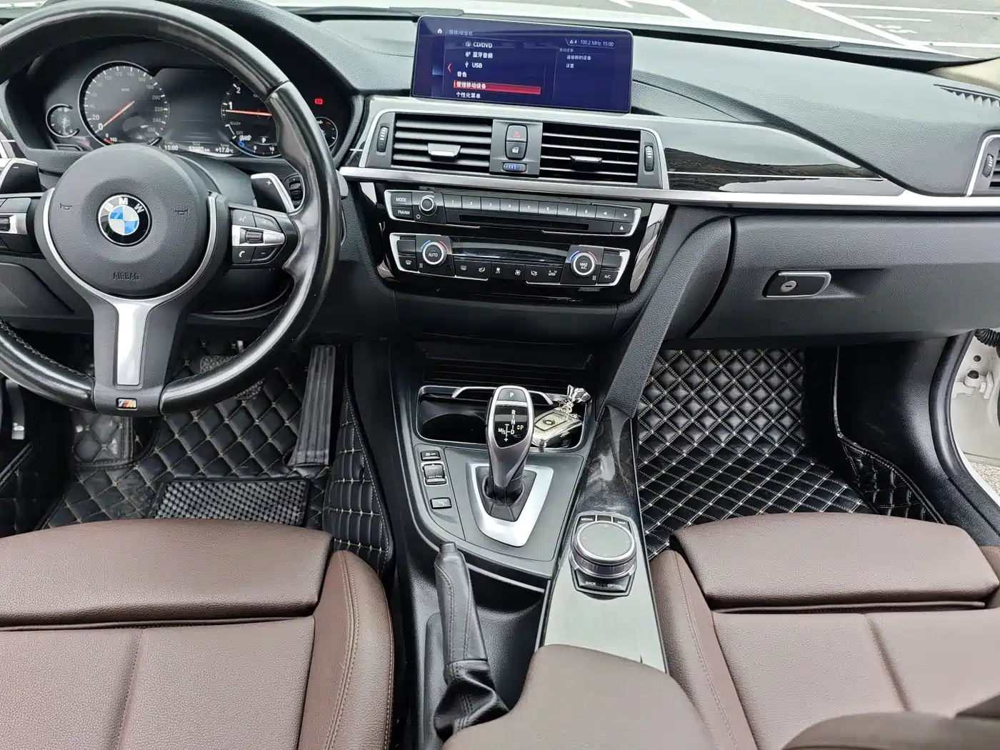 BMW 3 Series 2018 320Li M Sport Black Night Edition фото 11