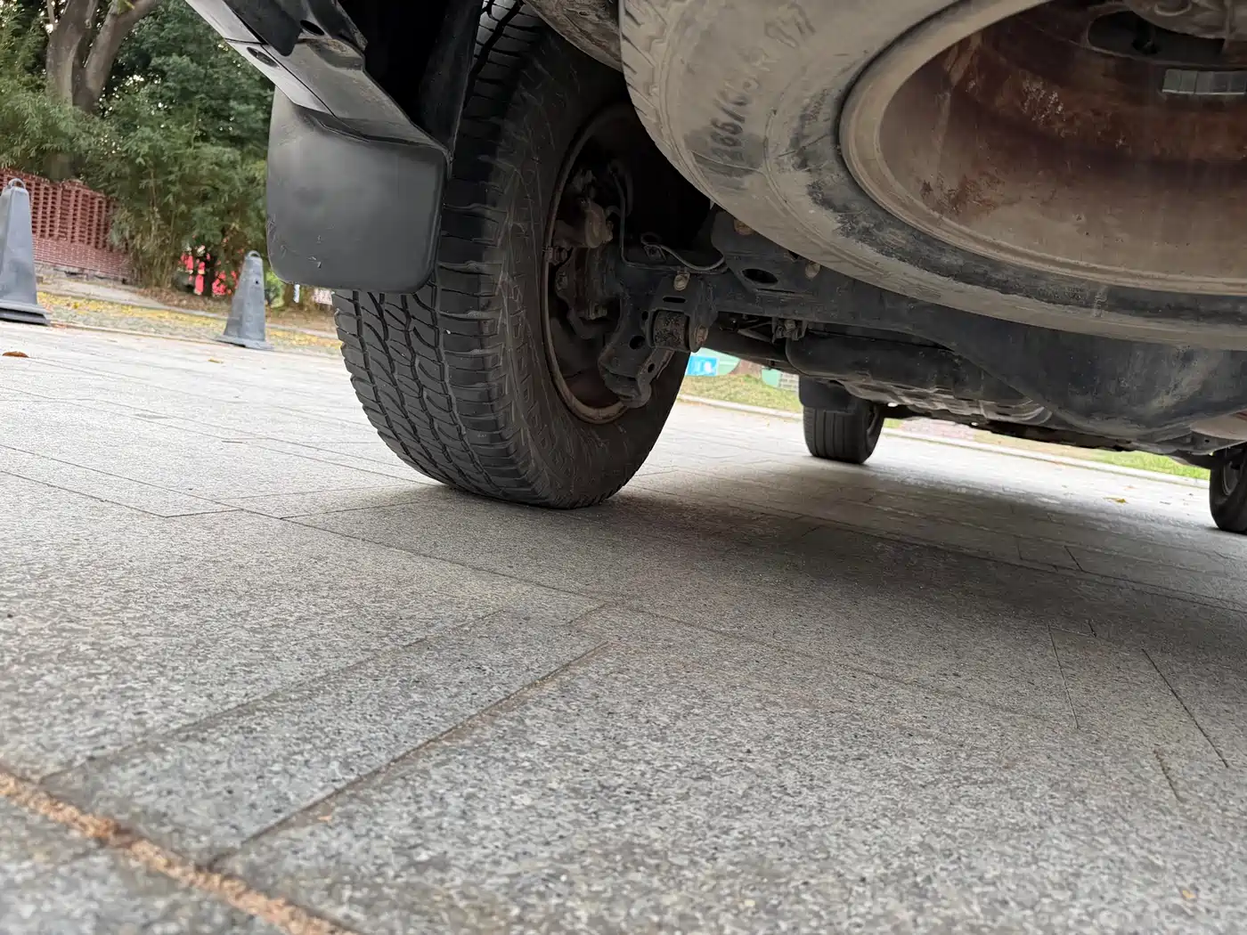Toyota Prado 2015 2.7L Automatic Standard фото 26