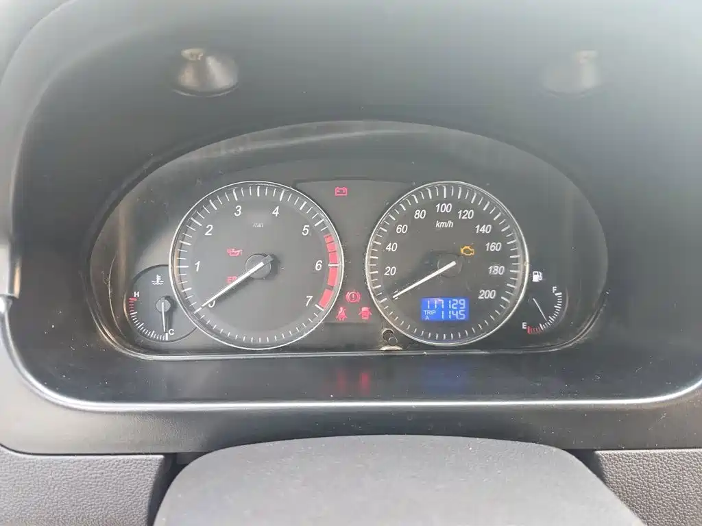 BAIC Weiwang M20 2017 2014 1.5L Utility BJ415A