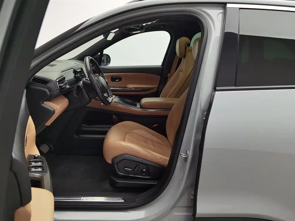 NIO NIO ES6