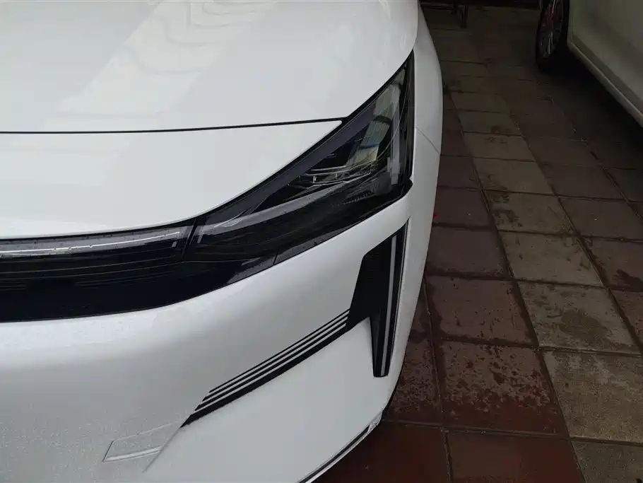 GEELY GALAXY GALAXY L6