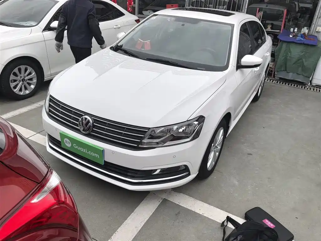 Volkswagen Lavida 2017 1.6L Automatic Comfort Edition