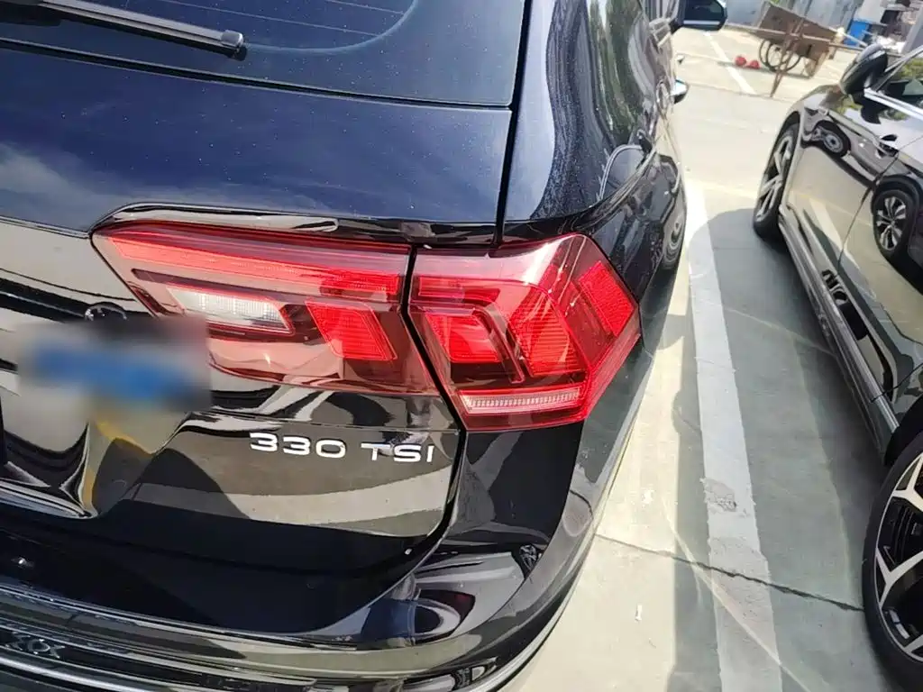 Volkswagen Tiguan L 2025 2024 Outstanding 330TSI Auto 2WD R-Line Dragon Glory Edition