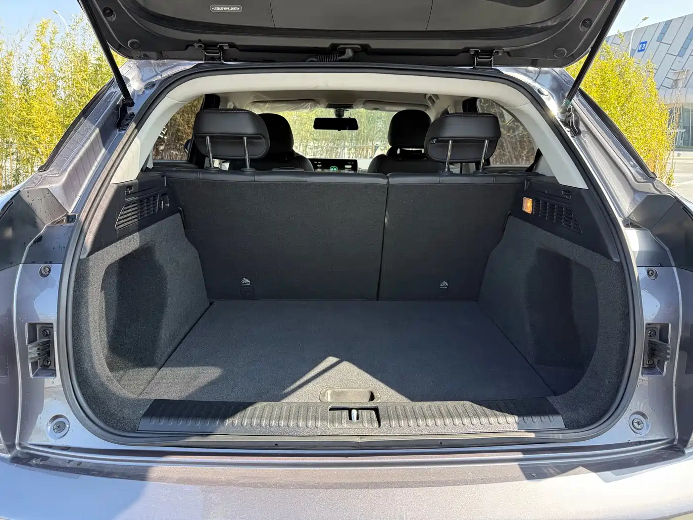 NEZHA AUTOMOBILE NEZHA U