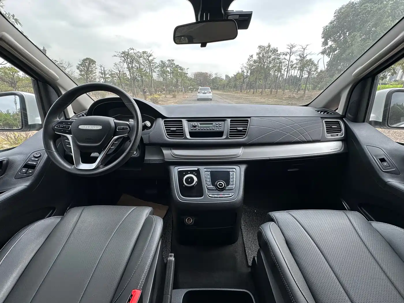 SAIC Maxus Maxus G20 2023 ES 2.0T Gasoline Automatic Premium Edition фото 14