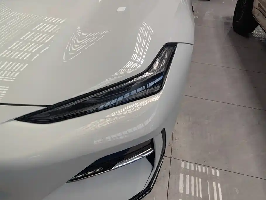 Geely Galaxy Galaxy E8 2024 2024 550km RWD MAX