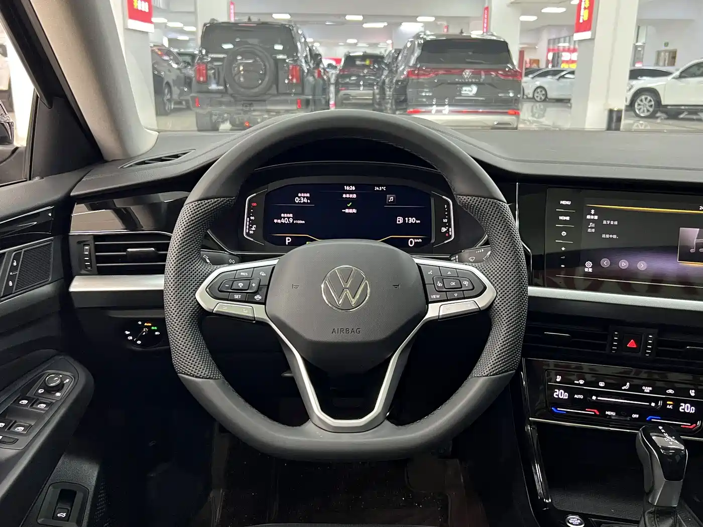 Volkswagen Passat 2026 2026 Outstanding Edition 380TSI Starlight Dragon Glory Version