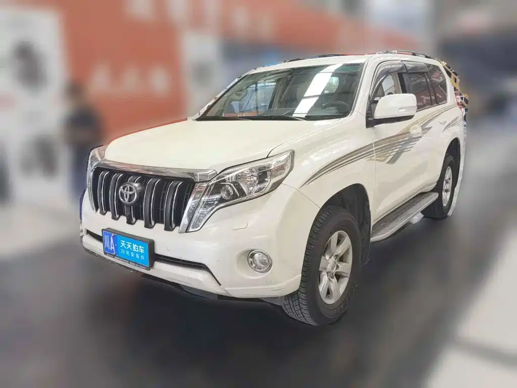 Фото 1 - Toyota Prado