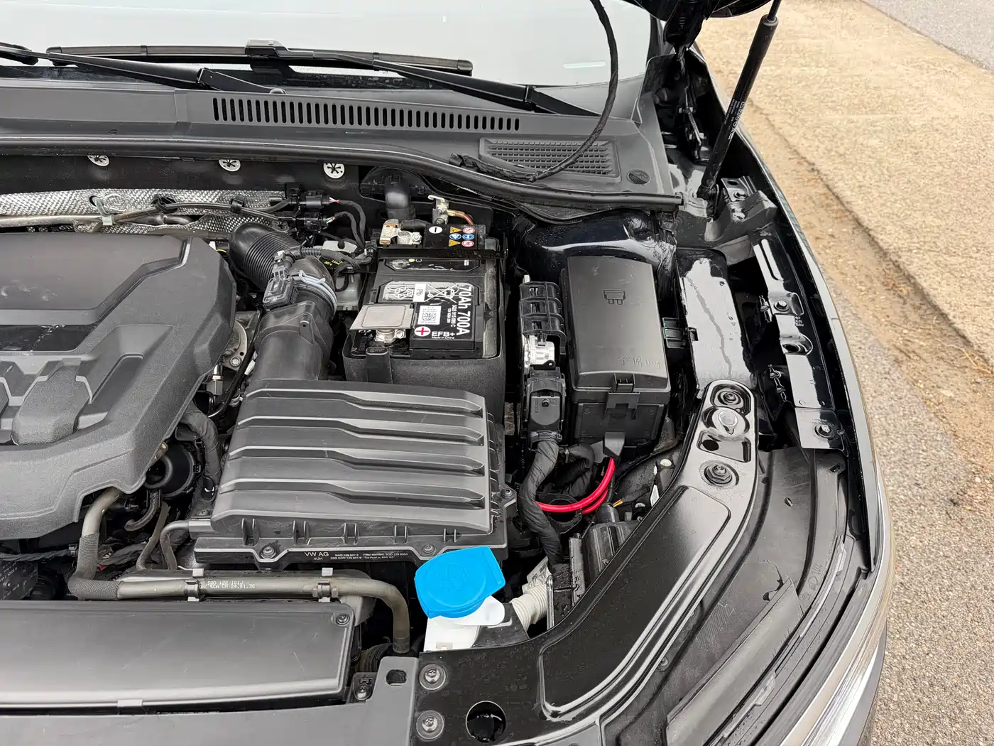 Volkswagen Passat 2024 330TSI Elite Edition фото 38