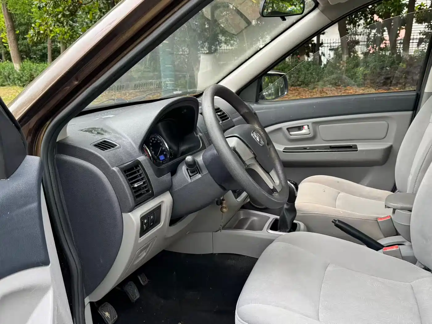 BAIC Weiwang M20 2016 2014 1.5L Comfort BJ415B