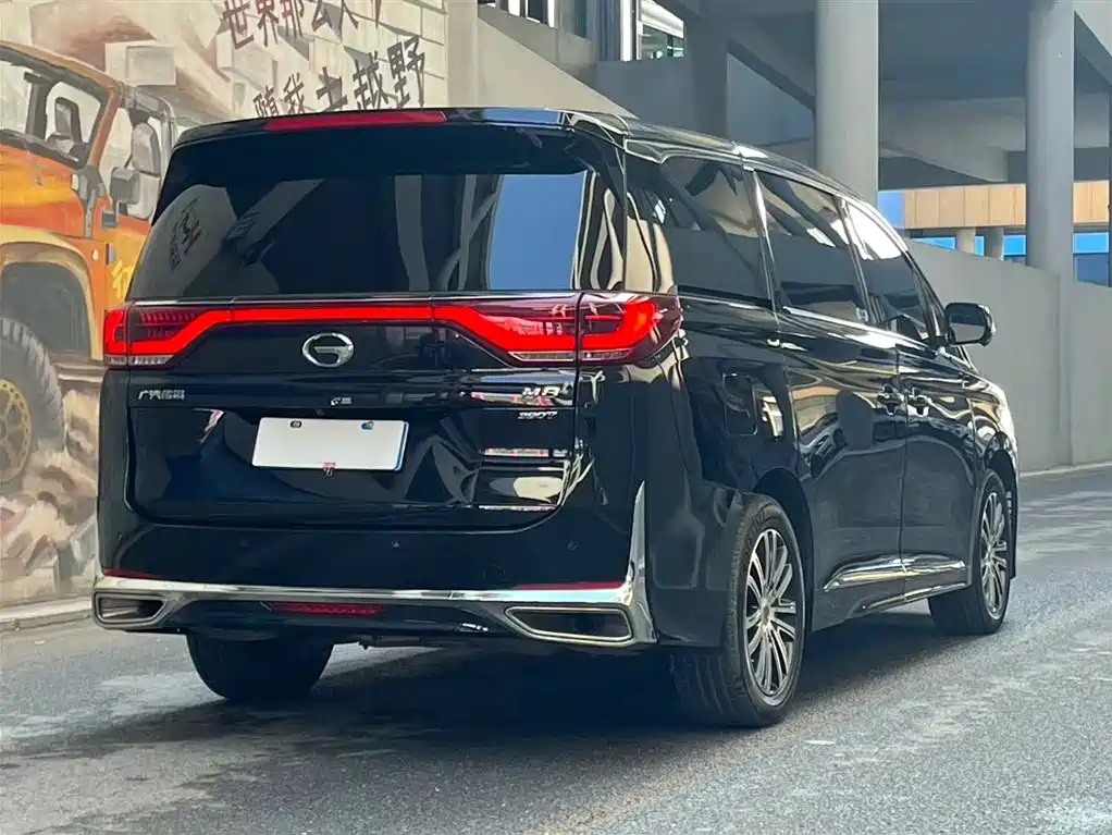 GAC TRUMPCHI M8