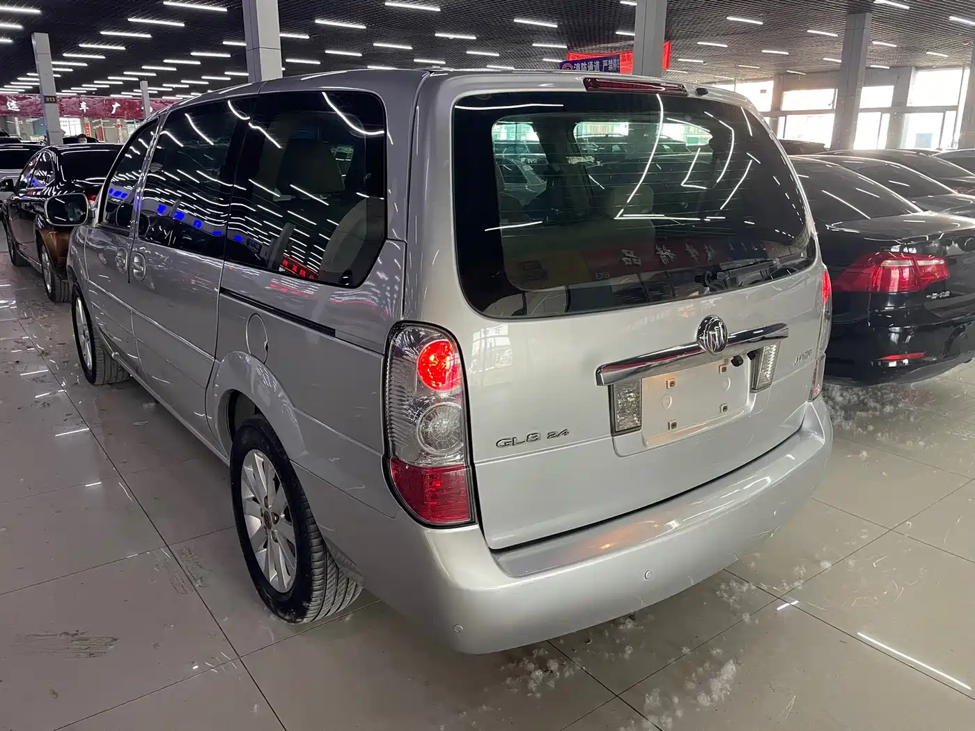 Buick GL8 2014 2.4L Classic Edition фото 8