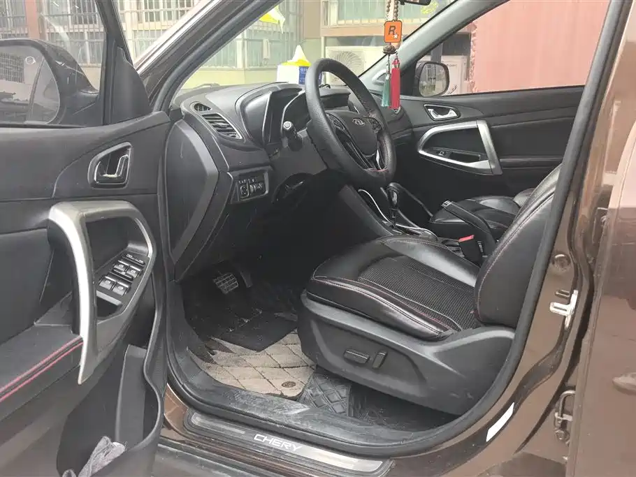 CHERY TIGGO 5