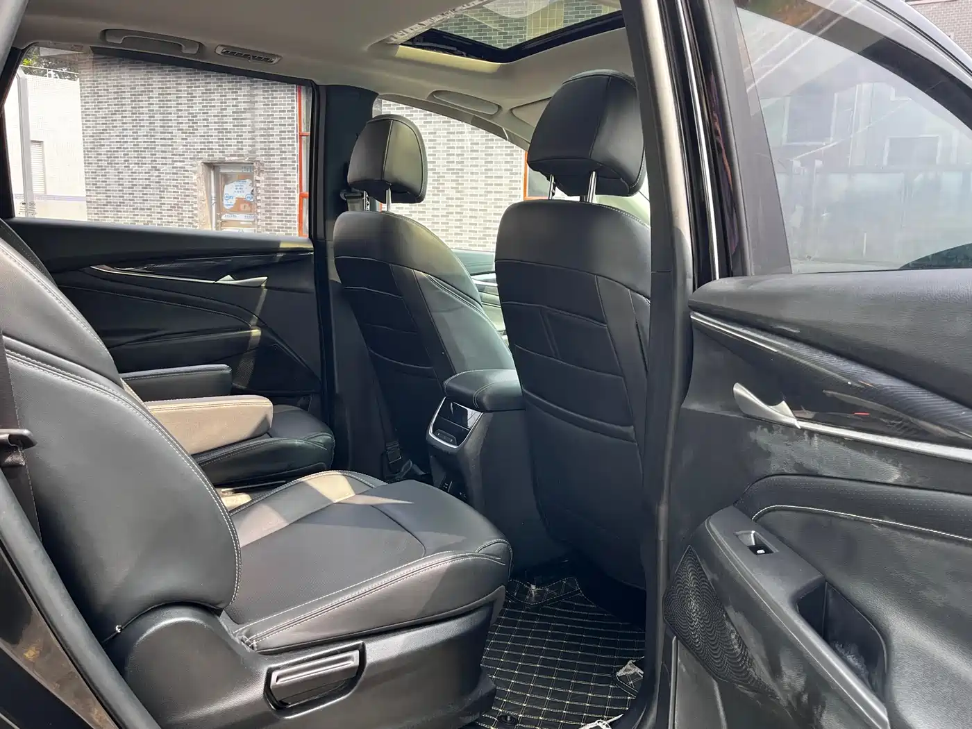 SAIC MAXUS CHASE G50