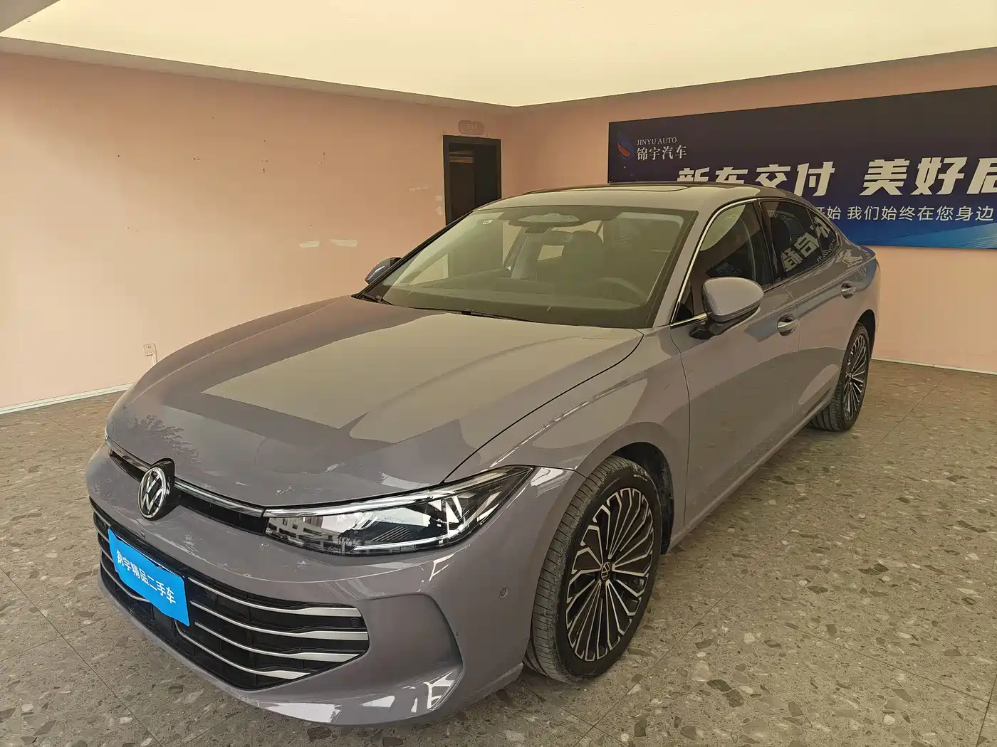 Volkswagen Passat 2025 Pro 380TSI Dragon Prestige Edition