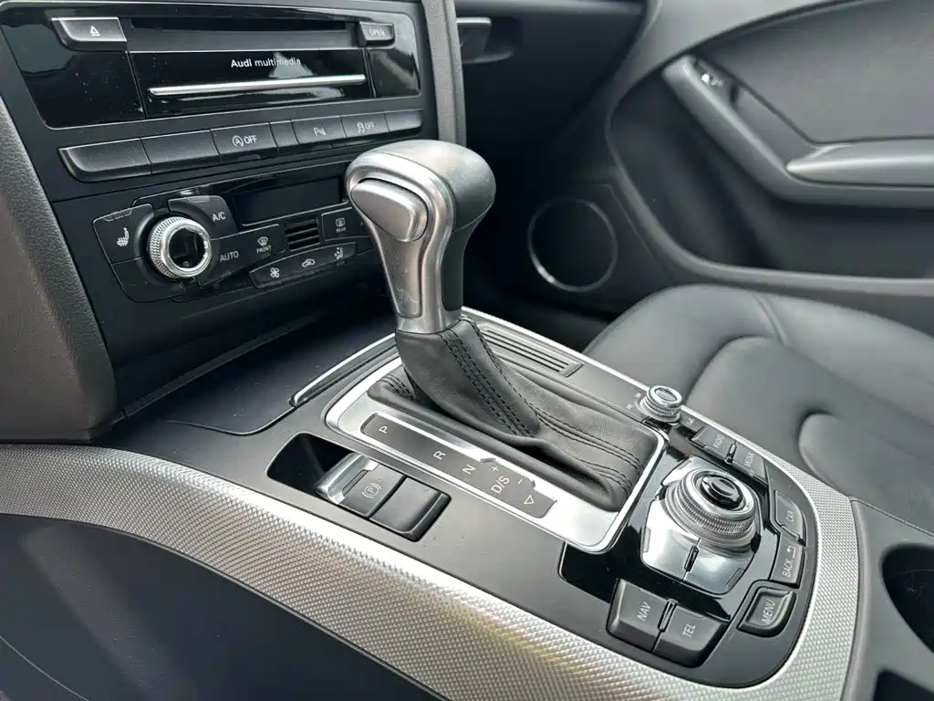 Audi A4 (Import) 2016 2014 40 TFSI allroad quattro plus