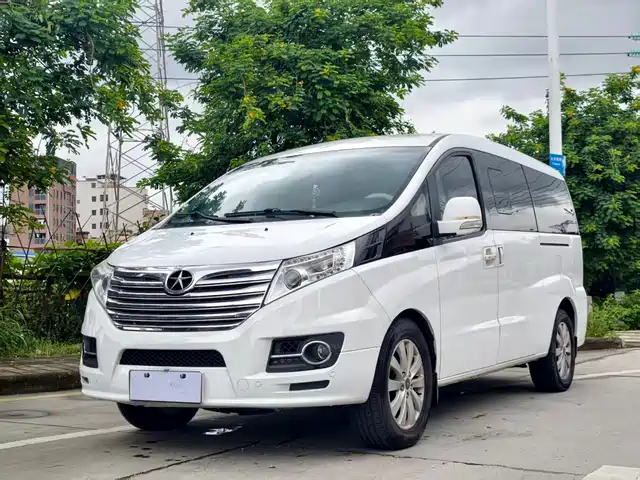  JAC Motors Refine M5 2017 2.0T Gasoline Automatic Premium