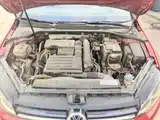 Фото 3 - Volkswagen Golf
